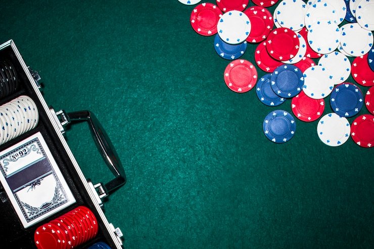 Bandar Poker table interface on rajalotre login mobile app